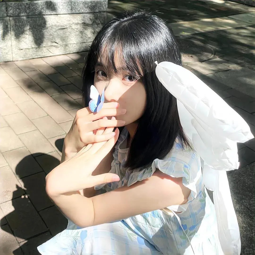 四十四只石狮子